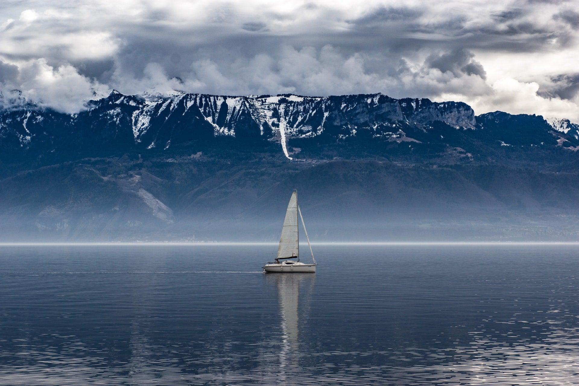 White Sailboat by Matheus Guimares | Pexels