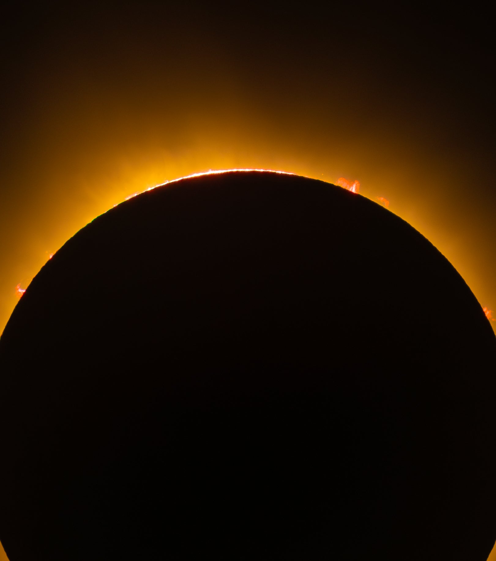 Best 2024 Total Solar Eclipse Photos We Saw Online